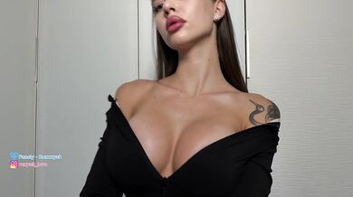 Bitch in a tracksuit wants sex