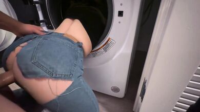 Innocent Girl in Jeans Gets Fucked By Stranger While She Is STUCK In The Washing Machine