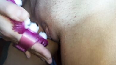 Massaged pussy to orgasm - IkaSmokS