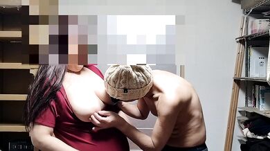 Playing with the big of a chubby busty married woman