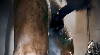 A pleasant combination of shower and handjob!