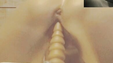 Chevauchée d'un sextoy
