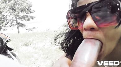 JAMAICAN VACATION Blowjob Outside Island Public Beach Sucking Dick
