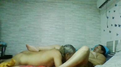 GIRL SHOWS HER TOY TO THE OLD MAN AND HE FUCKS HER HARD
