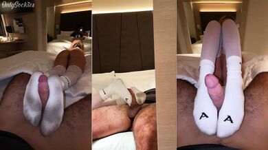 Blondie Loves Giving Vacation Sockjobs In Stockings! - POV
