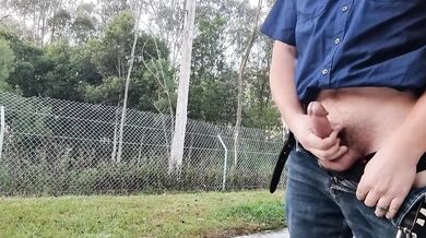 Wank and Cum at Highway Rest Area