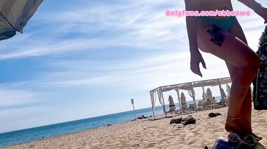 Stranger Blowjob on the Beach -4K
