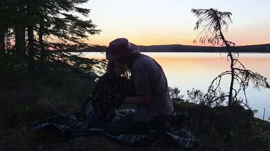 Love at a Lake in the Sunset - RosySky - 4K 30fps