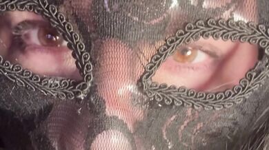 BIG REVEAL‼ I finally showing my eyes. Just for you Whering a lace mask