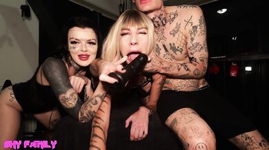 Extreme Slutty MILF gets asshole filled