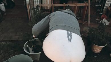 FREE PREVIEW - MILF Buttcrack Rose Pruning - Rem Sequence