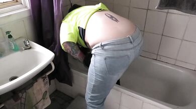 FREE PREVIEW - Plumbers R Us Buttcrack Pt 1 - Rem Sequence