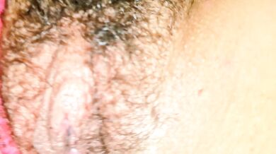 Do you like my stepsister with hairy pussy or shaved? Close up