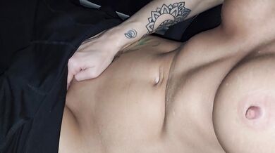 Rubbing my clit to completion