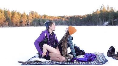 Sex on a frozen lake - RosenlundX - HD