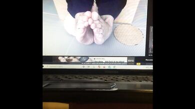 Foot models sexy feet fulfil my fetish by coming to life - Manlyfoot - some dreams do come true