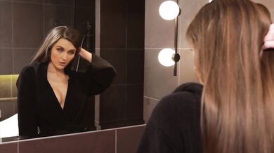 Aussie Charlotte Star Shower Orgasm Cum
