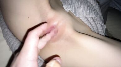 Meeting at a hotel with a friend and having sex with her/japanese/slender