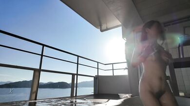 Feeling the blue sea, the breeze and the light, I masturbate with bubbles on the balcony
