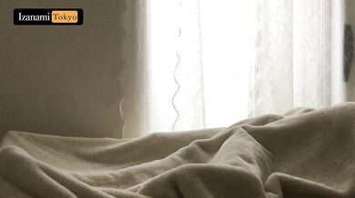 Beautiful and neat girl gets excited by her boyfriend's morning wood and has sex with him - Japanese
