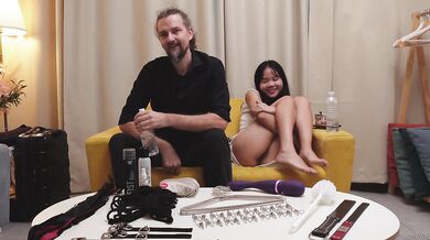 Preparing for a BDSM session - a BTS talk show with a bit of fingering - On The Couch with Flame Hel