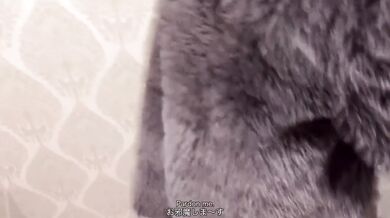 電車で制服姿の彼女と濃厚えっち こっそり触り合いながら丸見えセックスでイキすぎる素人カップル　日本人 コスプレ 手マン クンニ 立ちバック 連続絶頂 アクメ 野外露出 えむゆみカップル