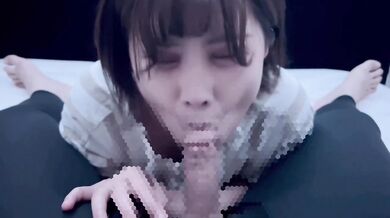 Lascivious girlfriend who gobbles up erotic sperm and says "It is delicious"