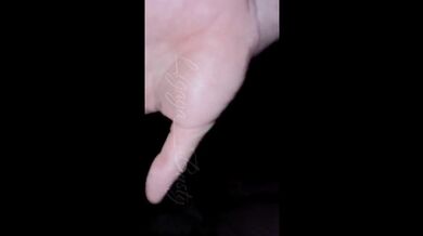 Homemade sex video. Very wet pussy