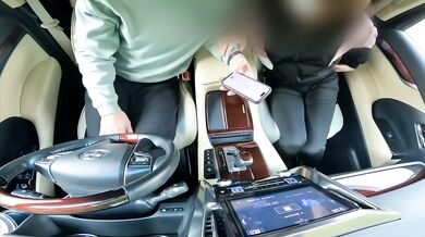 Married Woman Comes to Training with Husband, Plays with Remote Toys, and Has Nakadashi Car Sex
