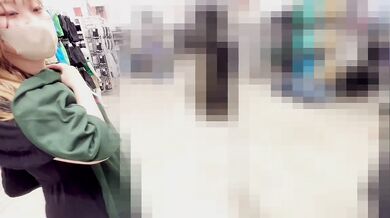 【初体験】おまんこにメンソレータム＆リモコンバイブでショッピングイキすぎて我慢できず試着室で中出しセックス日本人/素人/ハメ撮り/デート/むちむち/フェラ/看護師/中出し/カップル/japanes