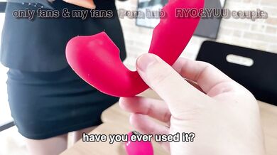 新入社員が上司に寝取られSEX！無許可の生ハメ中出しに困惑しながらもオフィスでマジイキ！素人カップル/歳の差/NTR/美少女/イラマチオ/電マ/個人撮影/変態/English subtitles
