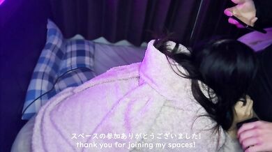 Japanese amatuer college girls keep having orgasms with vibrating dicks/ hentai