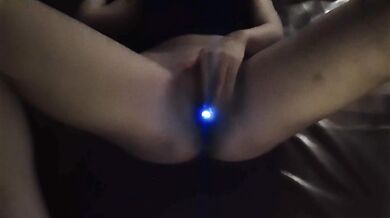【後編】女子大生が秋葉原のアダルトショップで初めて買った大人のおもちゃで気持ちよくなっちゃう素人/個人撮影