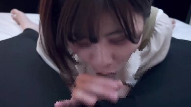 後輩の大学生が激しい手コキフェラで精子をいっぱい絞り出して興奮しちゃう cum in mouth cumshot