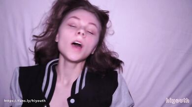 Pov: Horny college teen loves rought fuck and cum in her mouth