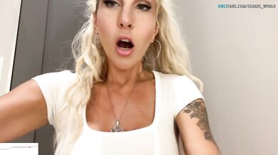 I Wore My Lush In Public Shopping At Target Wearing Alphalete Leggings Silent Cum In The Changeroom