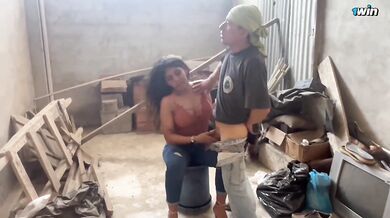 Stepdaughter has sex with the perverted bricklayer, he left my pussy full of milk, real homemade