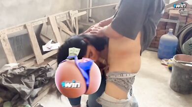 Stepdaughter has sex with the perverted bricklayer, he left my pussy full of milk, real homemade