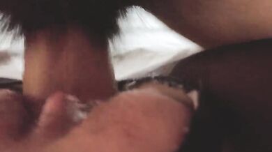 Big ass escorted lady in London, let me cumshot inside the slut's ass hole with extra tip.