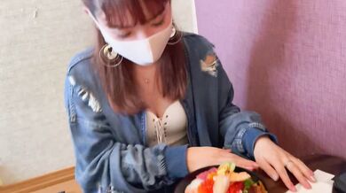 好きっちゃけど博多弁で可愛い女子大生とイチャラブSEX！逝きまくるパイパンまんこに大量射精！素人カップル/色白美乳/スレンダー/リアル/野外露出/主観映像/English subtitles