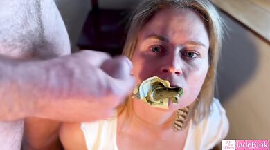 20 Dollar Bills Stuffed in Hot Girlfriend Pussy & Facial Cumshot