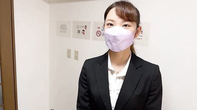 内定を垣間見た変態面接官の言うとおりホテルに連れ込まれ中出しされる彼氏持ちの就活生！ ハメ撮り/素人/リクルートスーツ/NTR/ファン限定無修正/英語字幕