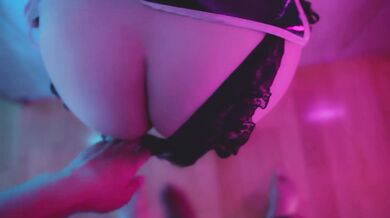 Echiechi my kanojo - A café girl dressed as an erotic nurse orders and swallows a customer's sperm.
