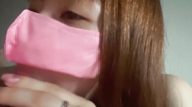 ノーパン＆ノーブラコストコでお買い物デート！可愛い色白美少女に朝立ちちんこをフェラ抜きされて起床素人カップル/ごっくん/口内射精/女子大生/盗撮/露出/スリム/English subtitles