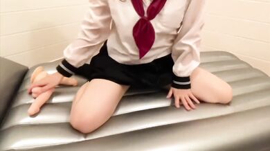 Slimy squirting in the bath