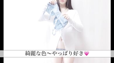 【個撮】ノーブラ ノーパンで全部丸見えにno Bra and no Panties没有胸罩和内裤的全视图