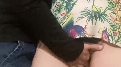 WOW!!! I Let a Stranger to Maturbate my Pussy in the Subway