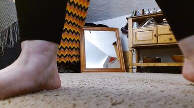 1340 Special Custom Bran does my floors.. and more. Masturbation and dirty talk from Beautiful PAWG DawnSkye