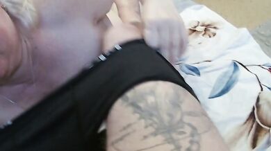 neighbor sucks my dick until I cum