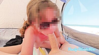 Extreme sex on the beach to celebrate the new year with tourists